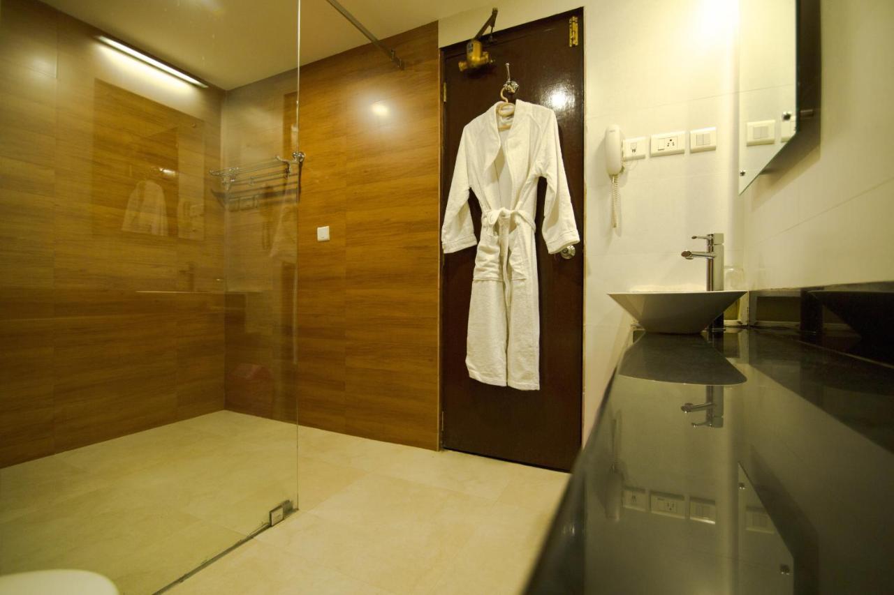 Hotel Royal Omars à Kannur Extérieur photo