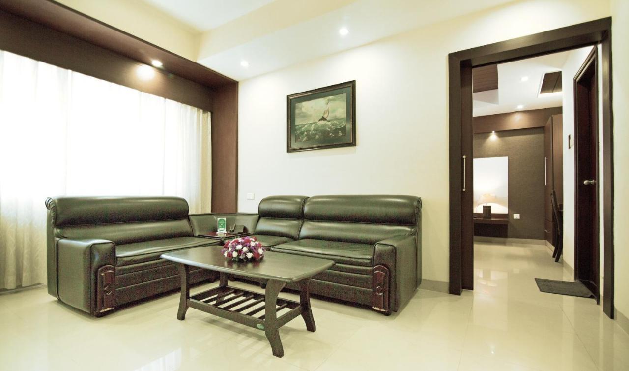 Hotel Royal Omars à Kannur Extérieur photo